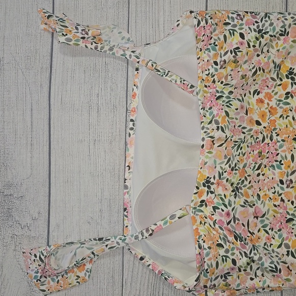 Kona Sol Women's Ditzy Ruffle One Piece Bathing Suit White Floral Print Size L - Picture 8 of 11